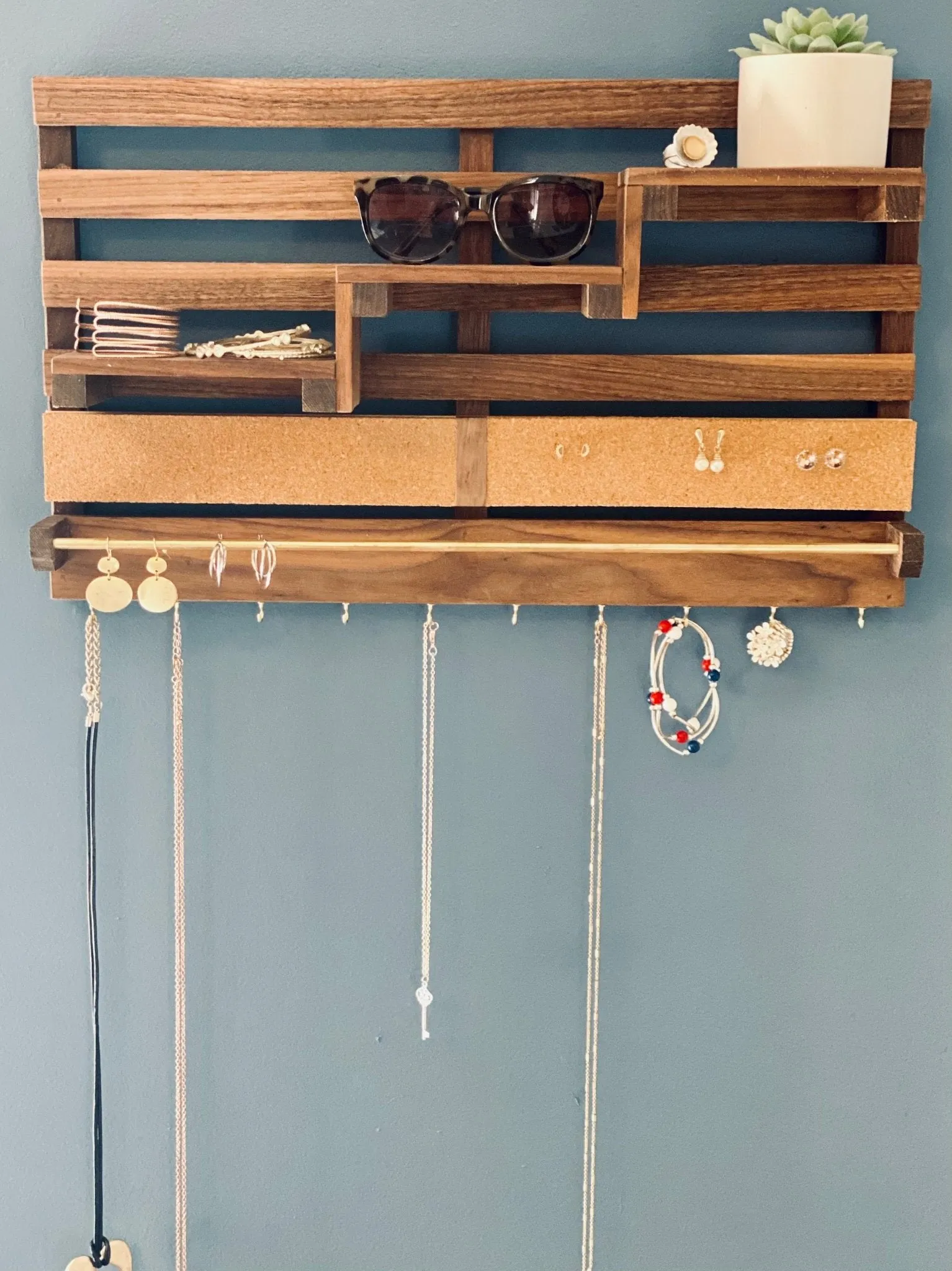 Jewelry Wall Display Organizer Brass